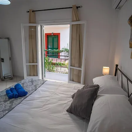 Seaside Alexandra,acharavi. Holiday home