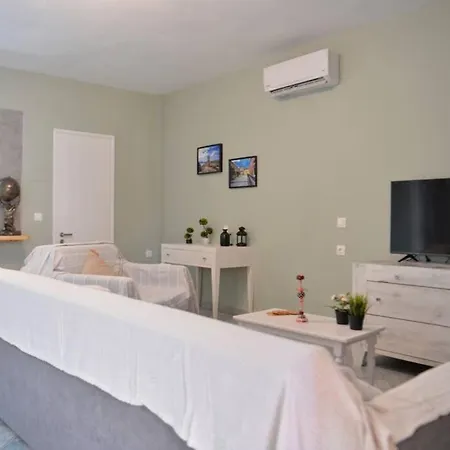 Nyaraló Seaside Alexandra,acharavi.