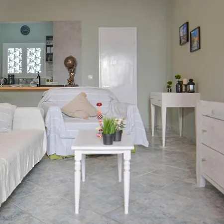 Seaside Alexandra,acharavi. Aharávi